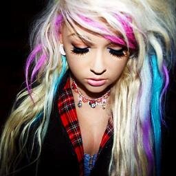 If you come across my tweets, you're a bitch ✌