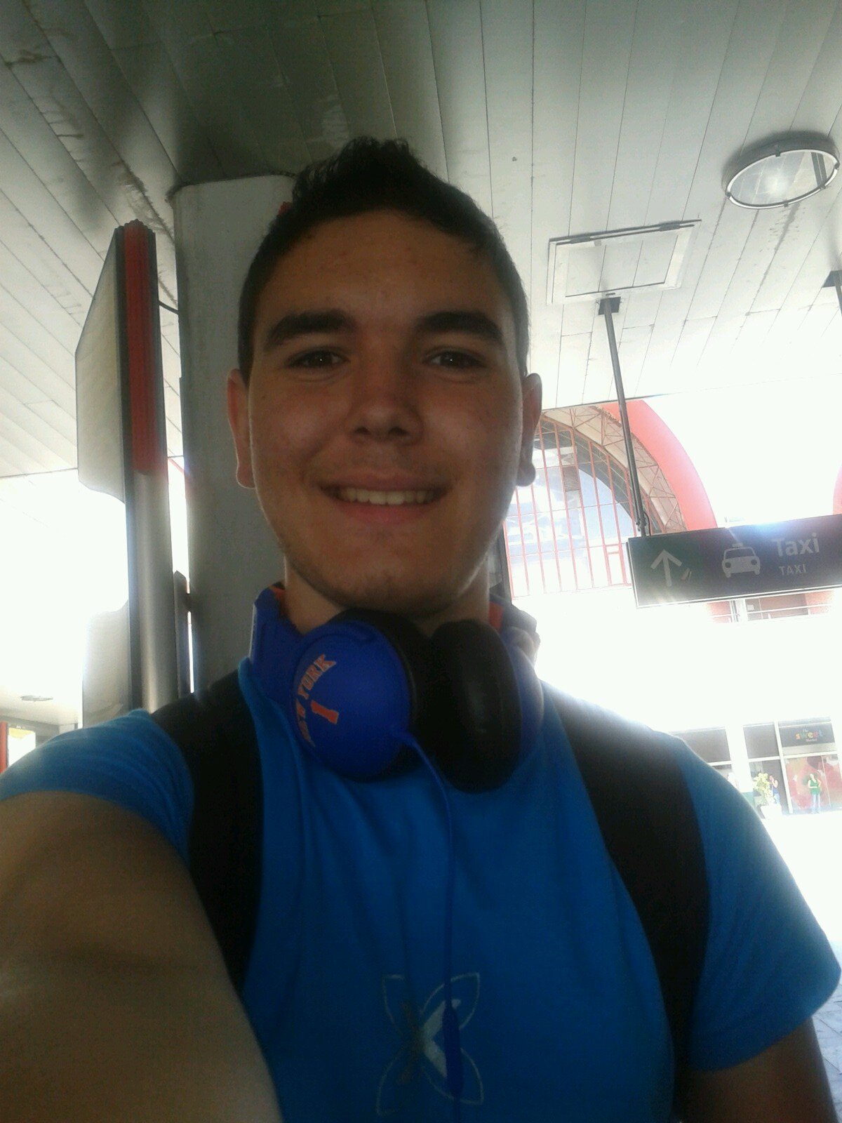 sigue alcanzando retos sin que nadie te lo impida IMPOSSIBLE IS NOTHING(ADIDAS)