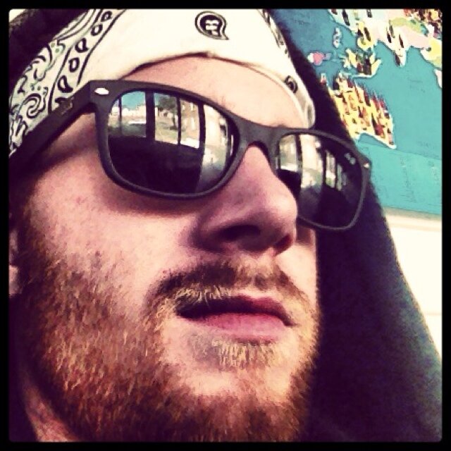 Electronic Music Artist
https://t.co/0JwVUV5ccY
https://t.co/T1tm6L0BTI
Contact: thisismakro@gmail.com