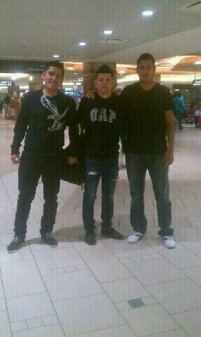 nunca alli que pretender ser algo que no somos #be real asi como entraste a mi vida pueses desaparecer