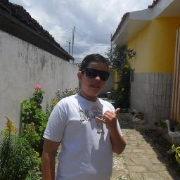 Sou um garoto legal e inteligente!!!