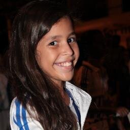 Sou erika tenho 12 anos nasci dia 20 do 10 do 2001 gosto muito de ler sou muito legal e brincalhona todos q me colhecem gostam muito de mim.