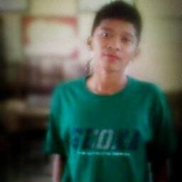 Muhammad. Fahmi || My Bhirtday 27 Maret 97 ♥ || Follow mee just mention ☜ || ♣ •Life is never flat! || Smk negeri 1 sengkang RSBI ☺ || http://t.co/zGvZqY5y6v ☮™