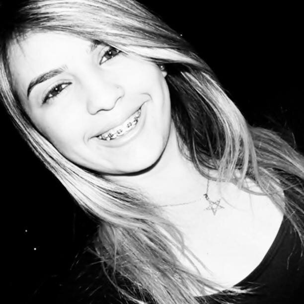 As melhores coisas são sempre as mais difíceis de conquistar.
As melhores coisas são sempre as mais difíceis de conquistar.