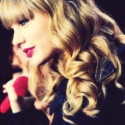 follow @ezraniswift because i gave you this free follow.