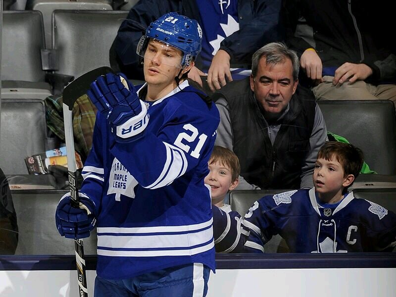 #21 for the Toronto Maple Leafs, putting points up every single game. Habs suck, lifes good. This is the year. (Parody)