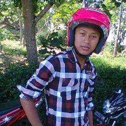 life must be made happy, never retreat, always looking ahead