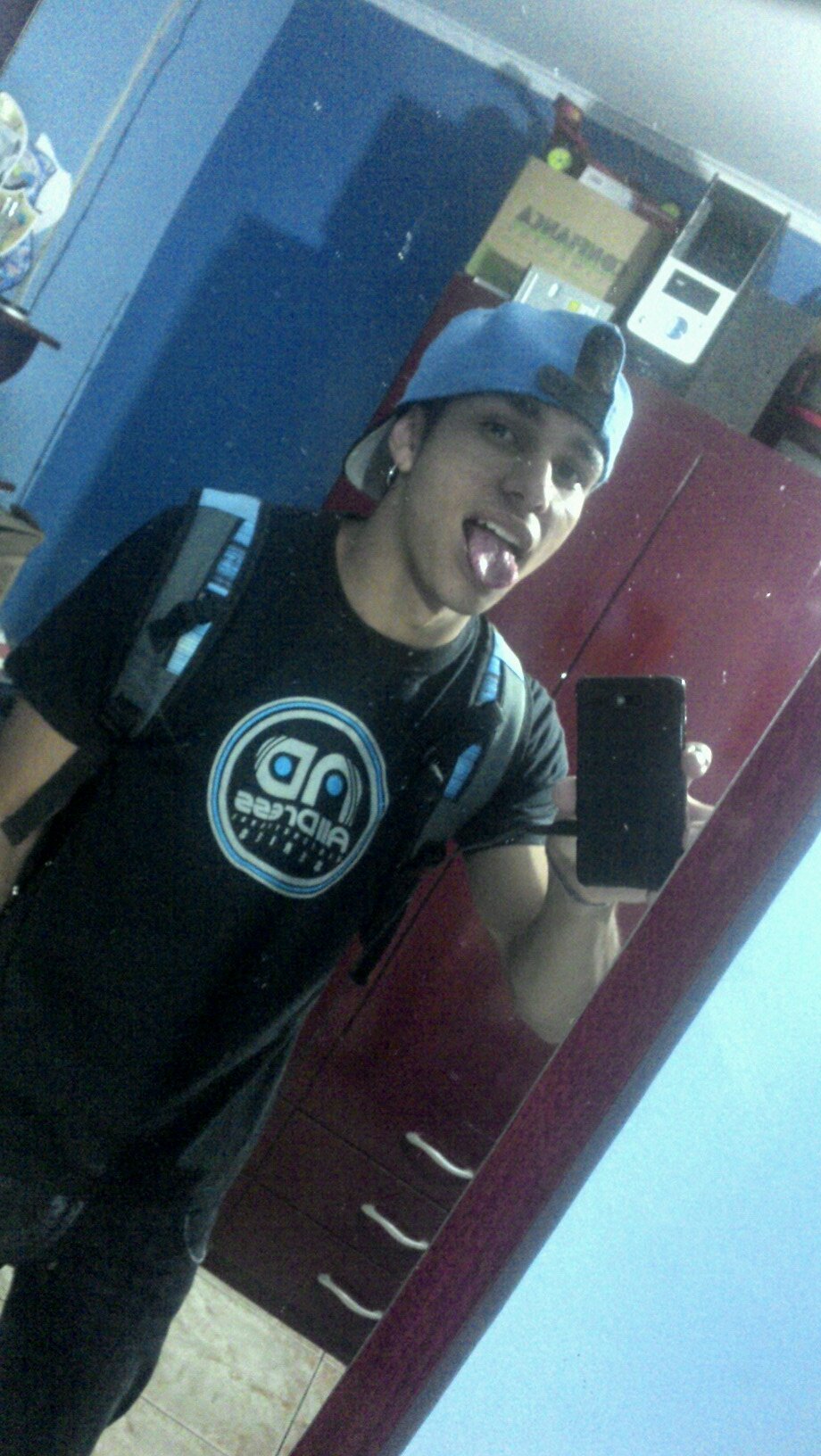 Nois \o