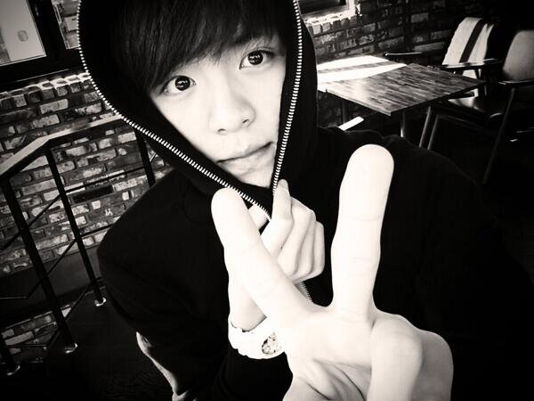 「 @flapjackrp 」 @fjchanghyun's jailed. ¦ define special list.