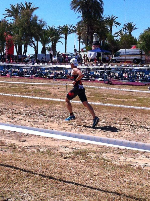 Graduado en CAFD, Diplomado en Ed. Física y TAFAD. Triatlón
