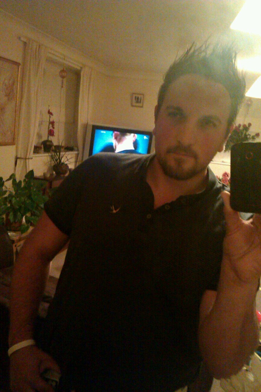 peterthomas1085's profile picture. 