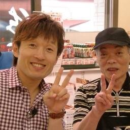 お肉が大好きです。最近は人生の意義を深く掘り下げて考えることに集中したいと思っています。