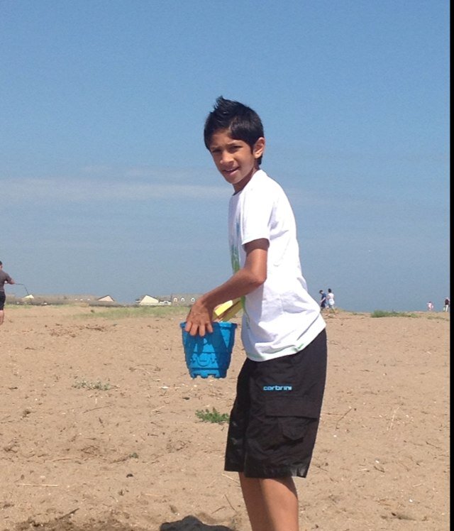i love football ◘ My freinds rock ◘ playing out ◘ mufc ◘ dising ◘ troling ◘ well thats me ♣ follow me and i'll follow u back
☻☻☻♠♠♠◘◘◘•••◘•☺☺☺