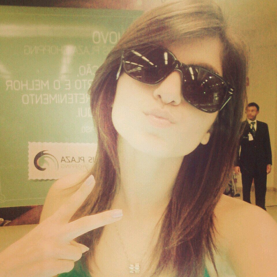 Porque eu me fortaleço é na tua falha ♫