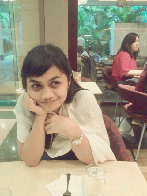 • Papa J's child • javanese • alumnus of Psychology Undip • recruiter • love travelling •