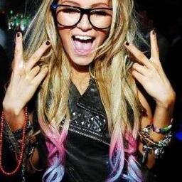 ObsesivaModa's profile picture. 