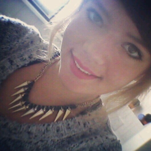 iiDANiiElle_'s profile picture. Forget Shit And Move On ! ♥