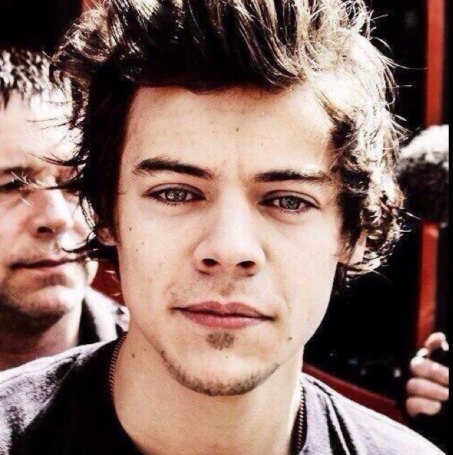 HarrehStyles_1D's profile picture. stressed, depressed but boyband obsessed❤