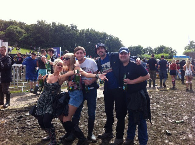 Carl_a1985's profile picture. disgruntled Stokey.