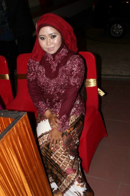 iinmbois's profile picture. kuliah di universitas tadulako hukum (nonreg) | lofe @mohammadfahroel | instargam : iieen | Line : iien rani | ID WeChat : iiendh.