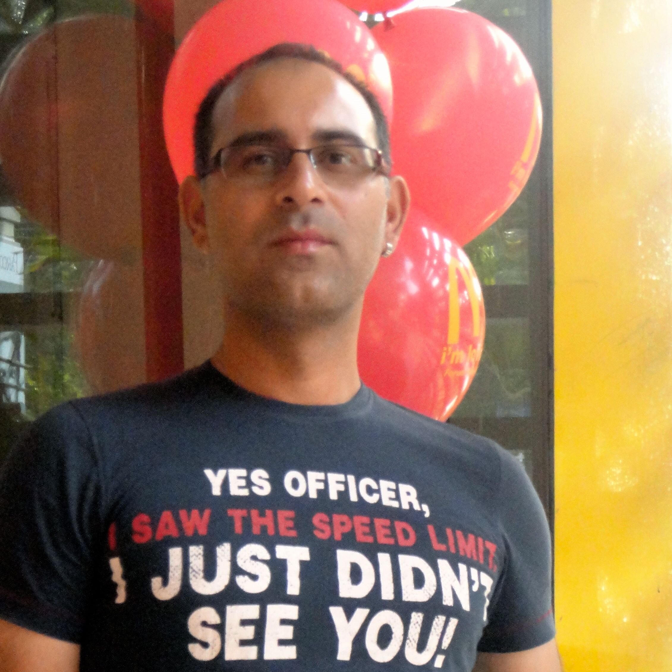 BGP/MPLS geek, moving to SDN/NFV, Fussy Parent, OSX FanBoy.