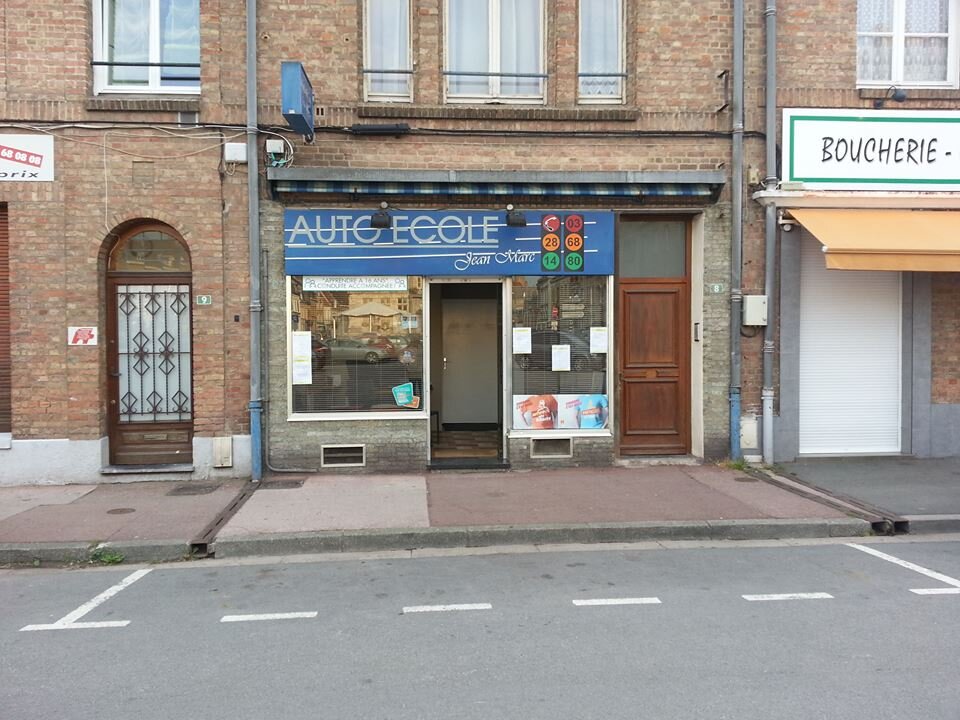 L'Auto école Jean Marc à Bergues sur Twitter et Facebook
