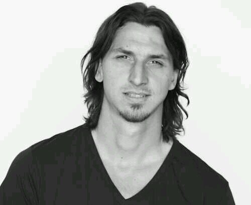 Hét Nederlandse fan-account van Zlatan Ibrahimović. Altijd up-to-date! Met feitjes, exclusieve foto's, interviews en meer.