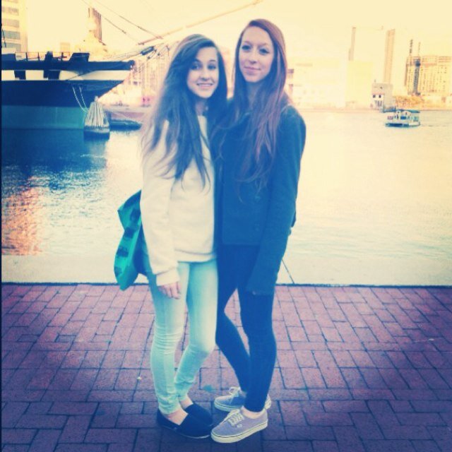 earthtoalexa_'s profile picture. hi, im alexa and i have an addiction to bands