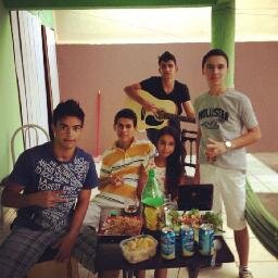 A Musica se tornou minha vida, agora quero com ela continuar, então preciso de sua ajuda! obrg.
