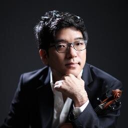 클리앙을 즐겨찾고, SK와이번스 팬이며, 바이올리니스트입니다.