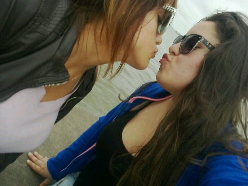 FloopiMassaroo's profile picture. Que Venga Y Me Aga Mal Pero Que Venga Igual . YaninaGMeAmaMucho(: