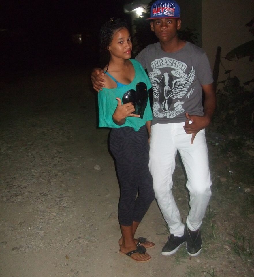 klk siempre activo con mi twitter y bucame en fb yeison tumenor cotisse