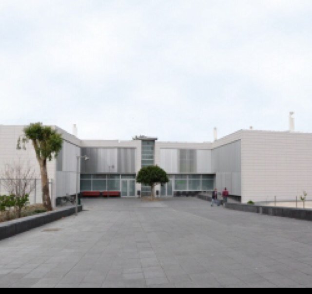 Institut d'Educació Secundària Obligatòria-Batxillerat- Escola d'Hoteleria