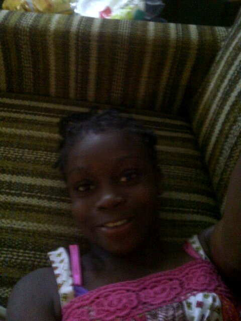 HayeAngel's profile picture. Follow me and I will follow u back