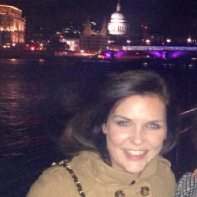 Scottish girl who loves jaffa cakes, fast cars, well mannered people, smiling and always dance like no one is watching.