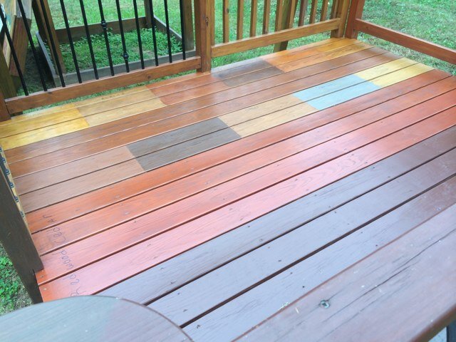 deckxperts's profile picture. 