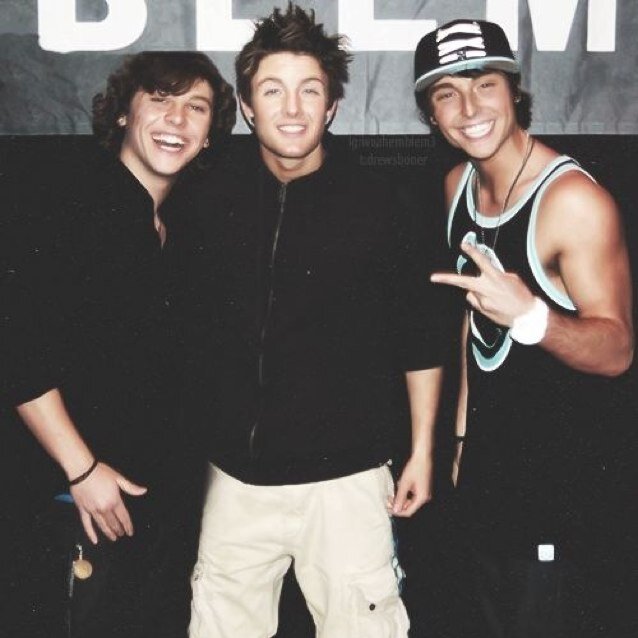 Últimas fotos, noticias, vídeos... de Emblem3
0/3