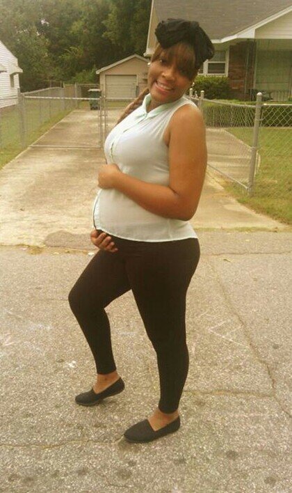Im a proud teen mom, so F*ck who dont like it !! & My lil Girl gone be well taken care of ♥ #OTF #BornStunner