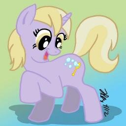 Daughter of @MLP_Ditzydoo, little sister of @MLP_AmethystStr. Currently studying to be a weather unicorn