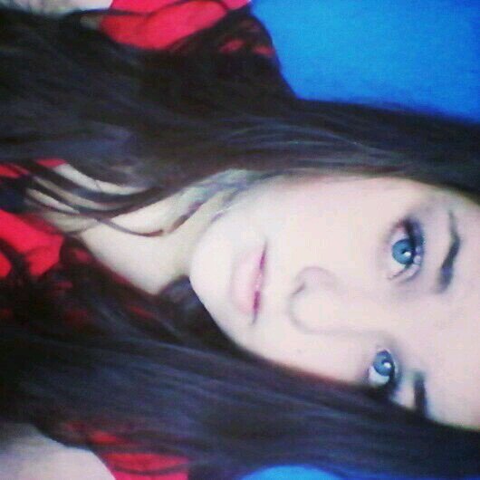 esse n é meu twitter de vdd esse é p mim fica ate lembra a senha do @leticiaaraaujoo