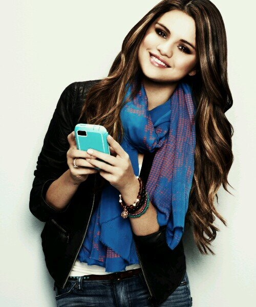 I love Taylor and Selena. Thats all you need to know