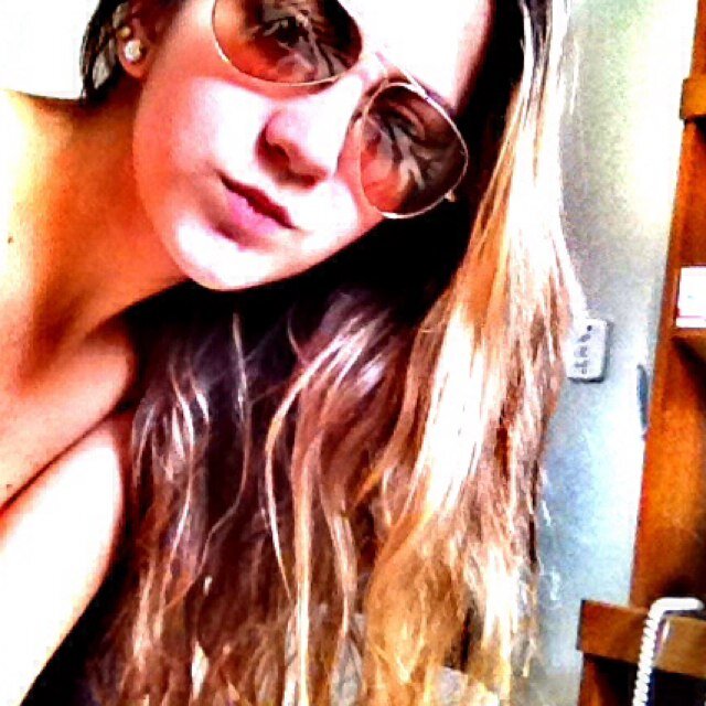 Maybe I do not cry it, more hurts. Maybe I do not say, but I feel. Maybe I will not demonstrates but I care
