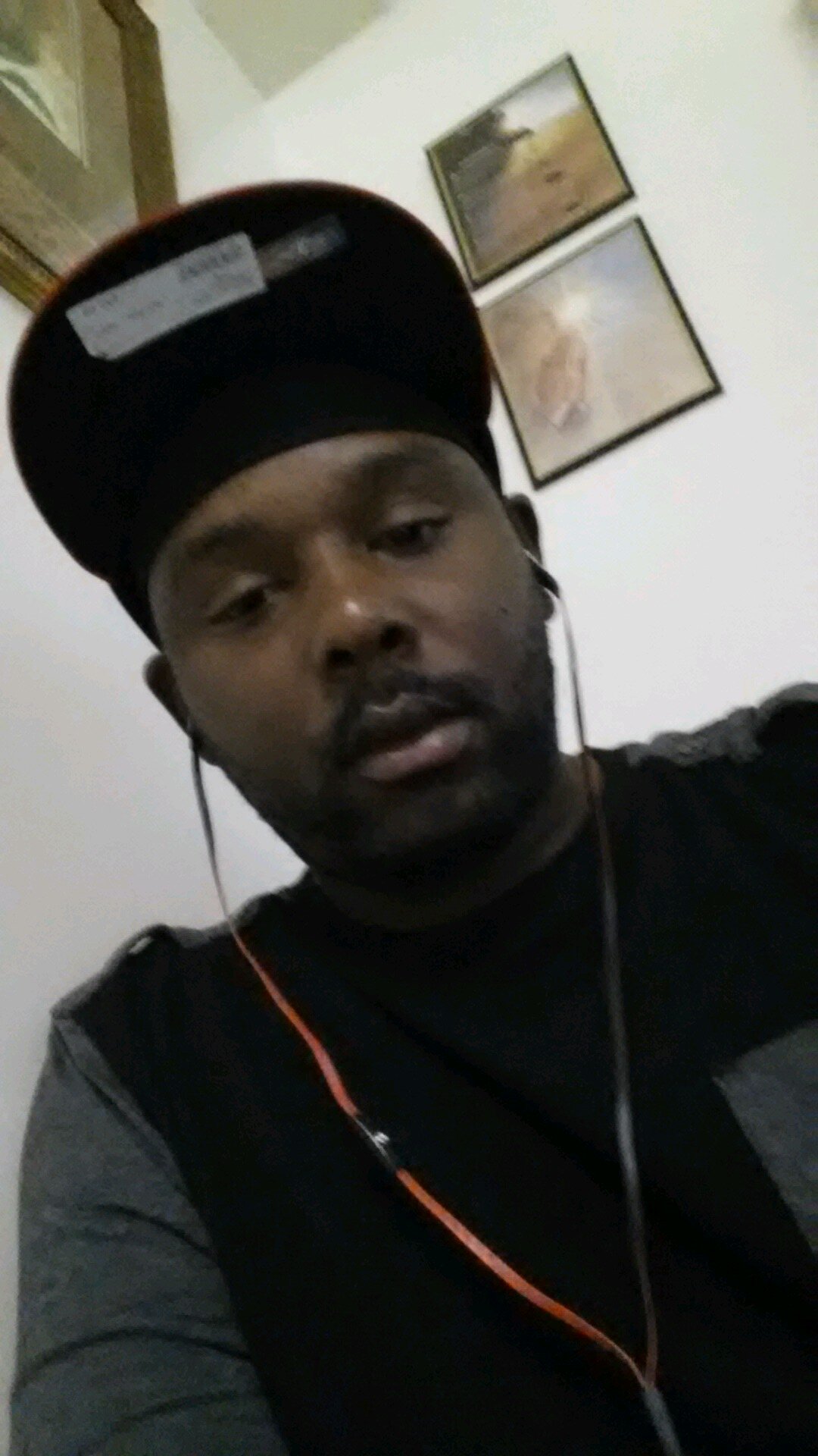 TheRealJonDoe85's profile picture. [Twitter is my Entertainment and for fun] Book coming soon inspired by heart break...