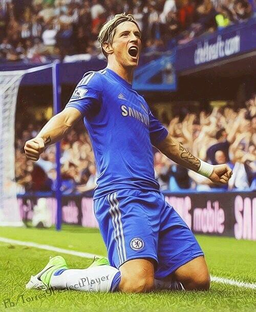 España,Pamplona. Ídolo: Fernando Torres