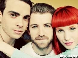 Paramore's self titled album dropped april 9 of this year. Buy it here: http://t.co/JRafOsyVEa…