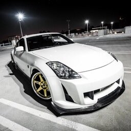Bringing you pics of the latest & nicest cars on the planet daily