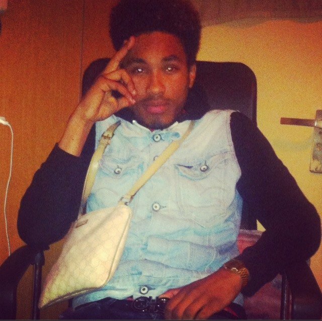 TheVieze_Pr's profile picture. As long as money loves me #LoonyGoon#rapper/fotomodel/ model/Voetballer/IG: VpMontana