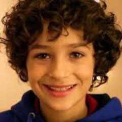 Meu anjo não tem asas, mas me leva ao céu com um simples sorriso.
 @guisetaoficial
