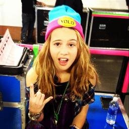 Hey ppl I'm Bea Miller! I'm From the XFactor ... #Taken by This Cutie he Owns my heart @thtcameronboyc!♥