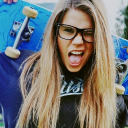 17 single,nerdy and i love school.{RP} really smart